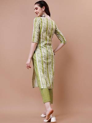 women floral printed mirror work kurta with trousers & with dupatta 6