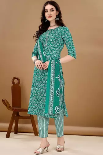 women floral printed kurta with trousers & with dupatta