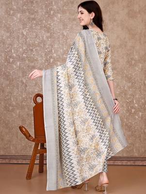 women floral printed kurta with trousers & with dupatta 5