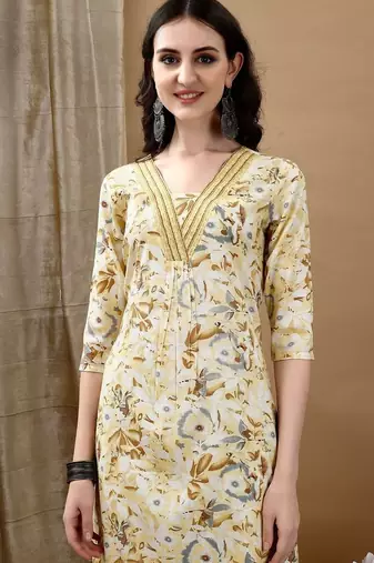 women floral printed regular  cotton kurta with trousers & with dupatta