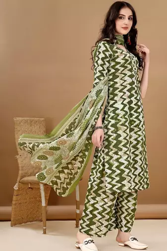 women printed regular kurta with trousers & with dupatta