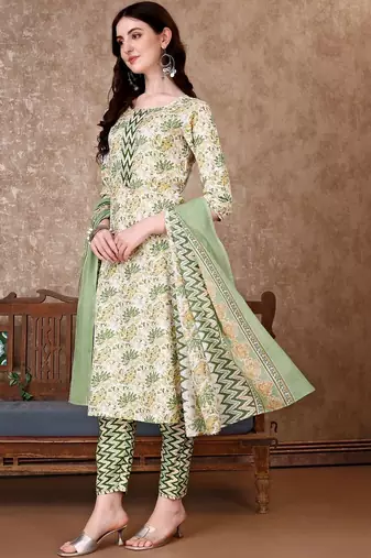 women floral printed kurta with trousers & with dupatta