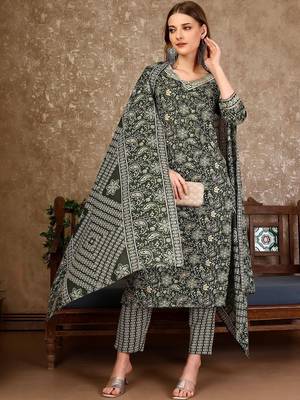 women floral printed kurta with trousers & with dupatta 1
