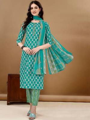 women ethnic motifs printed kurta with trousers & with dupatta 1