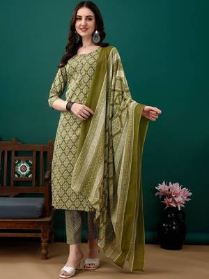 women printed kurta with trousers & with dupatta 1