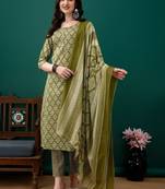 women printed kurta with trousers & with dupatta