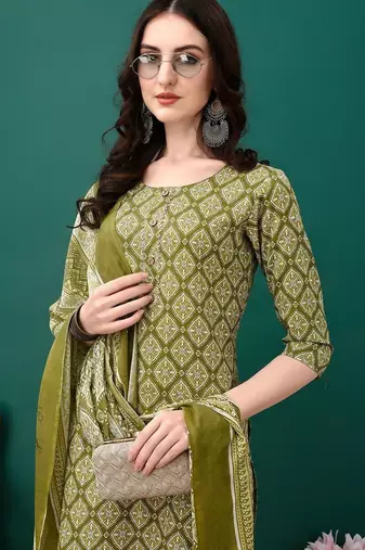 women printed kurta with trousers & with dupatta