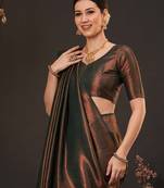 Green woven design zari silk blend kanjeevaram saree