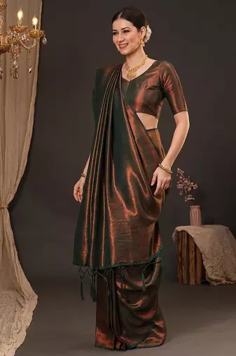 Green woven design zari silk blend kanjeevaram saree