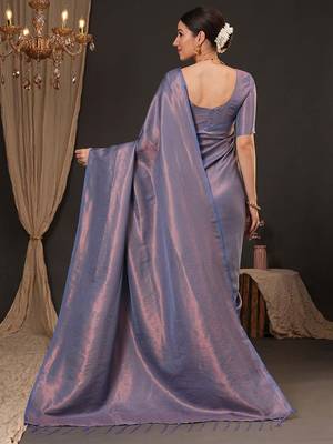Lavender woven design zari silk blend kanjeevaram saree 4