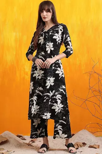 women floral printed regular kurta with palazzos