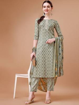 printed regular kurta with trousers & dupatta 6