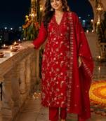 women floral embroidered regular sequinned chanderi cotton kurta with trousers & with dupatta