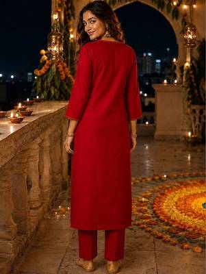 women floral embroidered regular sequinned chanderi cotton kurta with trousers & with dupatta 3
