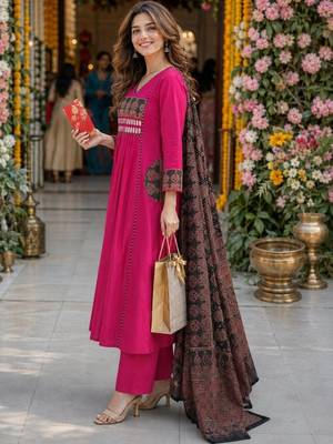 women ethnic motifs empire mirror work  cotton kurta with palazzos & with dupatta 4