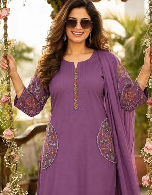 women ethnic motifs embroidered regular thread work  cotton kurta with trousers & with 2