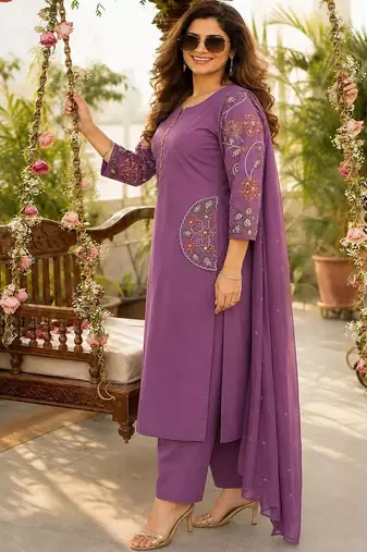 women ethnic motifs embroidered regular thread work  cotton kurta with trousers & with