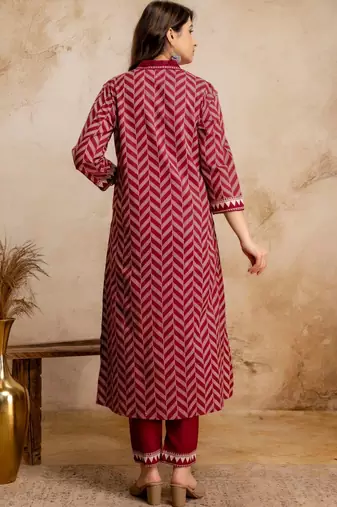 women printed regular mirror work  cotton kurta with trousers & with dupatta