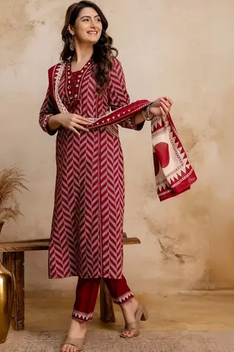 women printed regular mirror work  cotton kurta with trousers & with dupatta