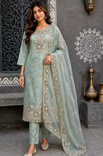 women floral printed regular mirror work kurta with trousers & with dupatta