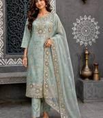 women floral printed regular mirror work kurta with trousers & with dupatta