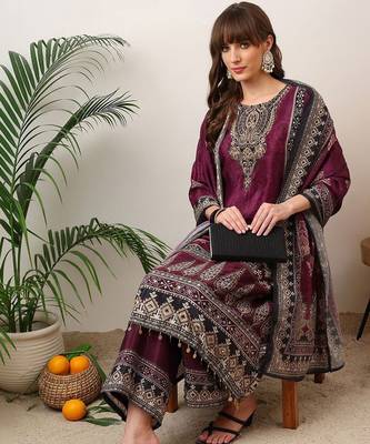 women ethnic motifs printed regular sequinned kurta with palazzos & with dupatta 3