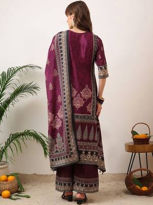 women ethnic motifs printed regular sequinned kurta with palazzos & with dupatta 7