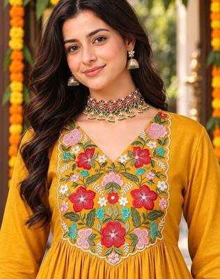 ethnic motifs embroidered thread work kurta with trousers & dupatta 2