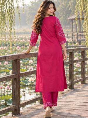 women printed regular  cotton kurta with palazzos & with dupatta 2