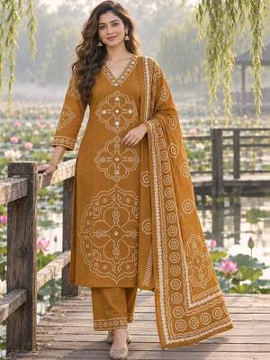 women ethnic motifs printed regular mirror work  cotton kurta with trousers & with dupatta 1