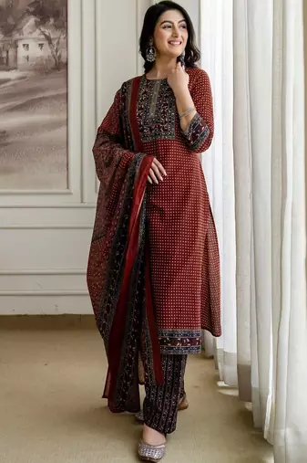 women ethnic motifs printed regular  cotton kurta with trousers & with dupatta