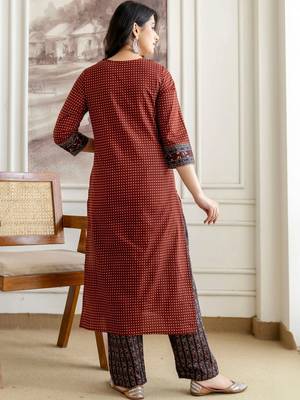 women ethnic motifs printed regular  cotton kurta with trousers & with dupatta 6