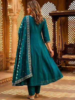 women ethnic motifs regular thread work  silk kurta with trousers & with dupatta 4