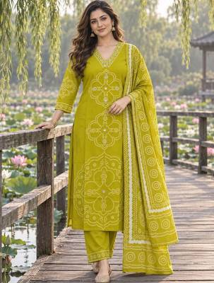 women ethnic motifs printed regular mirror work  cotton kurta with trousers & with dupatta 1