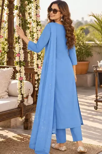 women floral embroidered thread work  cotton kurta trousers & dupatta