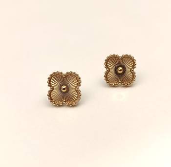 Anti-tarnish, four-petal design, radial texture, stud closure, women's jewellery 4