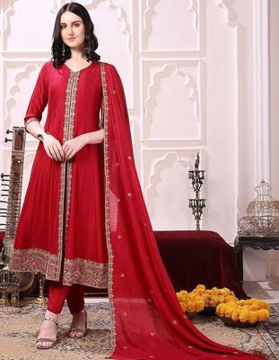 women ethnic motifs embroidered panelled thread work kurta with trousers & with dupatta 1