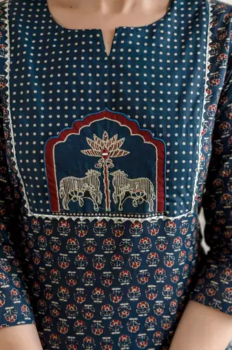 women ethnic motifs printed regular  cotton kurta with palazzos & with dupatta