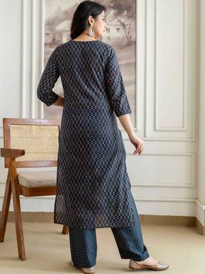women ethnic motifs printed regular  cotton kurta with palazzos & with dupatta 6
