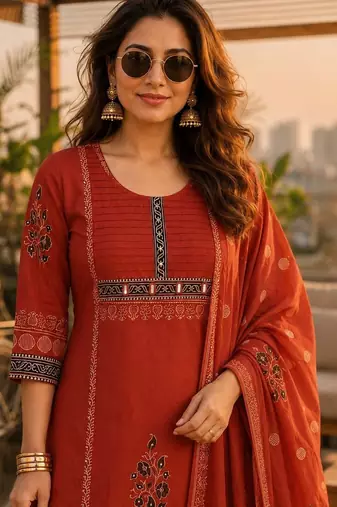 women ethnic motifs printed regular  cotton kurta with palazzos & with dupatta