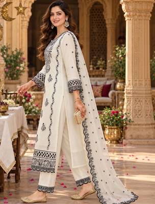 women ethnic motifs embroidered regular thread work kurta with trousers & with dupatta 3