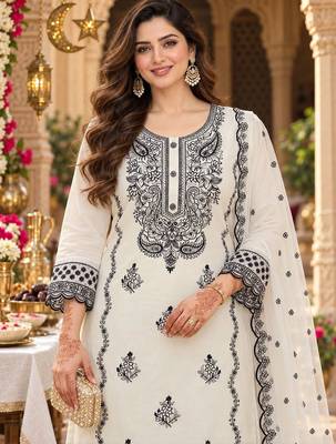 women ethnic motifs embroidered regular thread work kurta with trousers & with dupatta 4