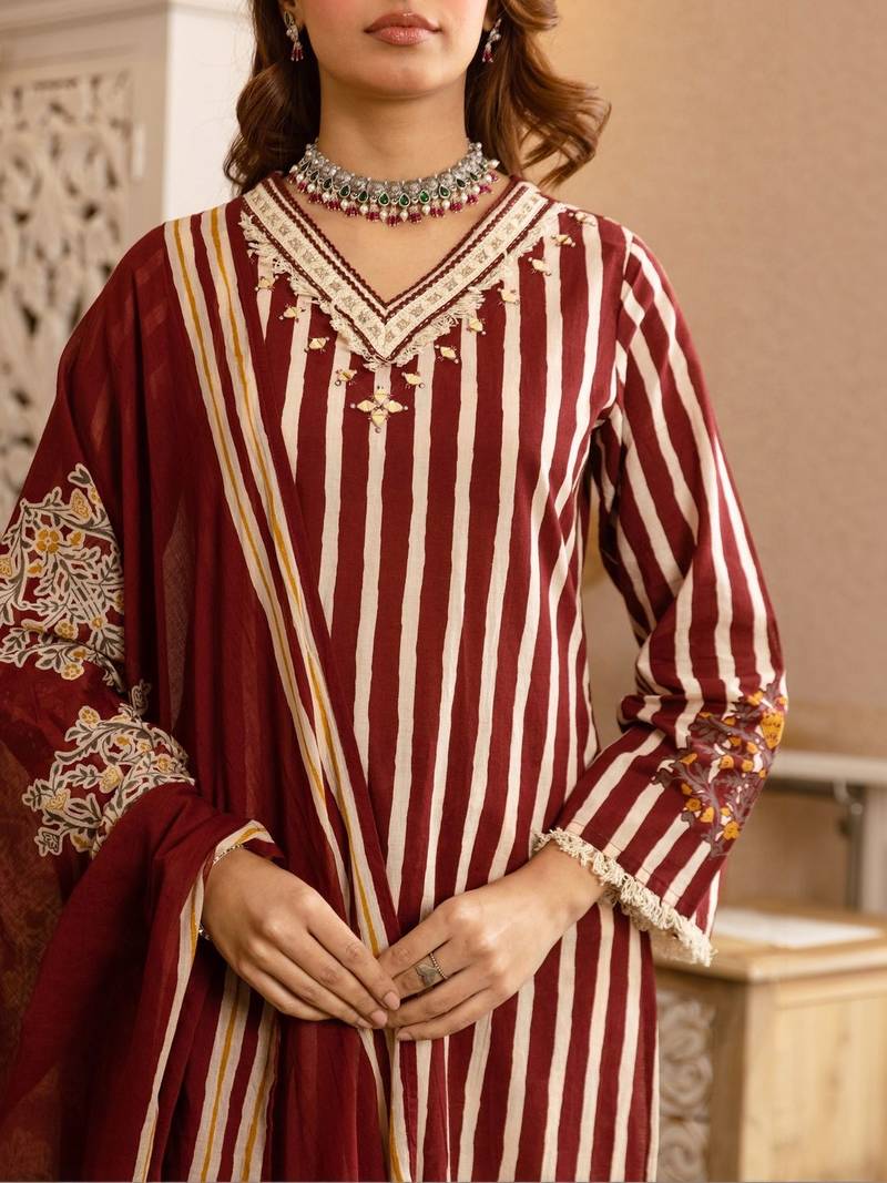 women ethnic motifs striped regular thread work  cotton kurta with palazzos & with dupatta