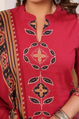 women ethnic motifs printed regular  cotton kurta with palazzos & with dupatta