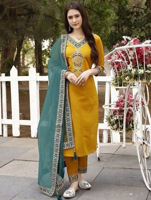 women paisley embroidered regular thread work chanderi cotton kurta set 1