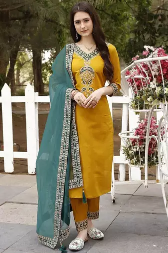 women paisley embroidered regular thread work chanderi cotton kurta set
