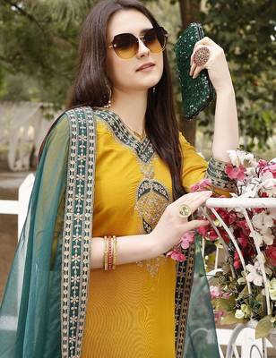 women paisley embroidered regular thread work chanderi cotton kurta set 5
