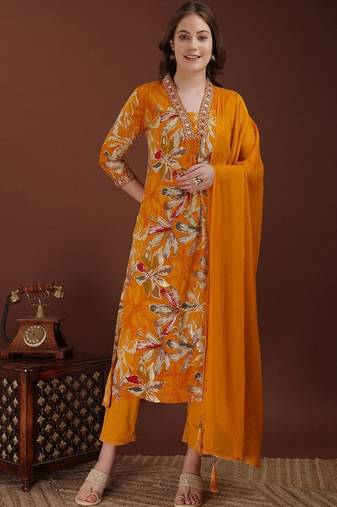 embroidered & floral printed kurta with pant & dupatta