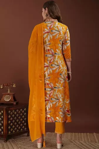 embroidered & floral printed kurta with pant & dupatta