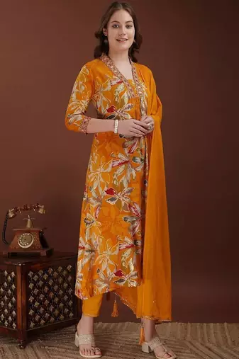 embroidered & floral printed kurta with pant & dupatta